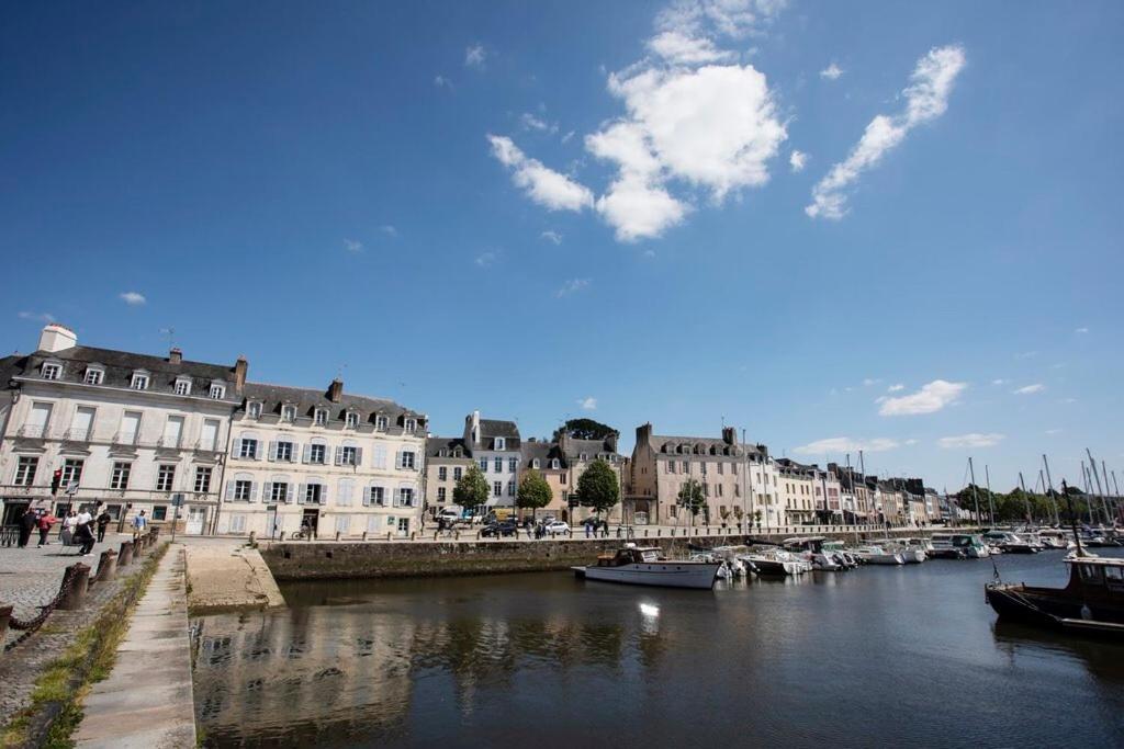 La Garconniere De Vannes Apartment Exterior photo